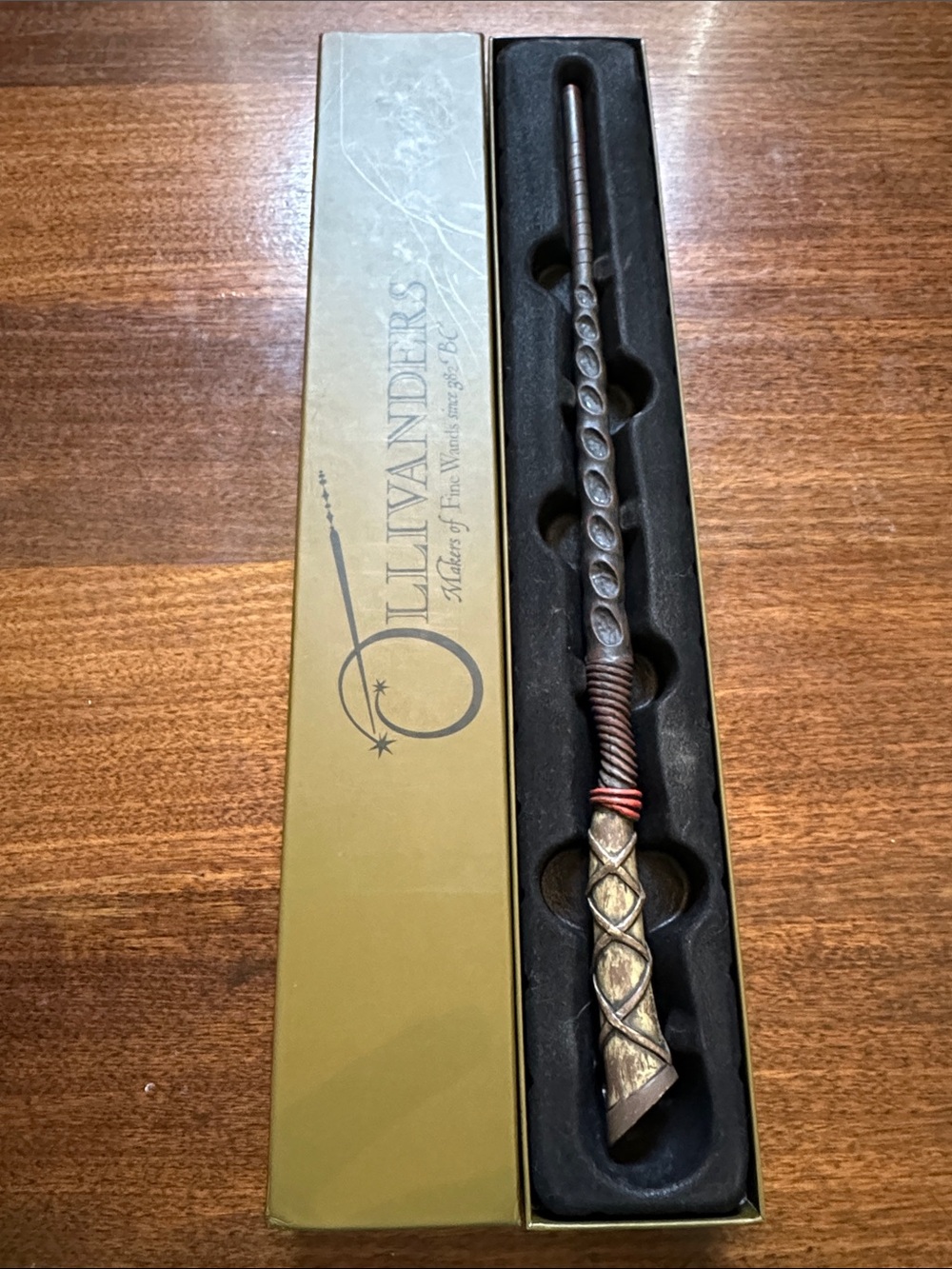 Authentic Ollivanders wand from Universal